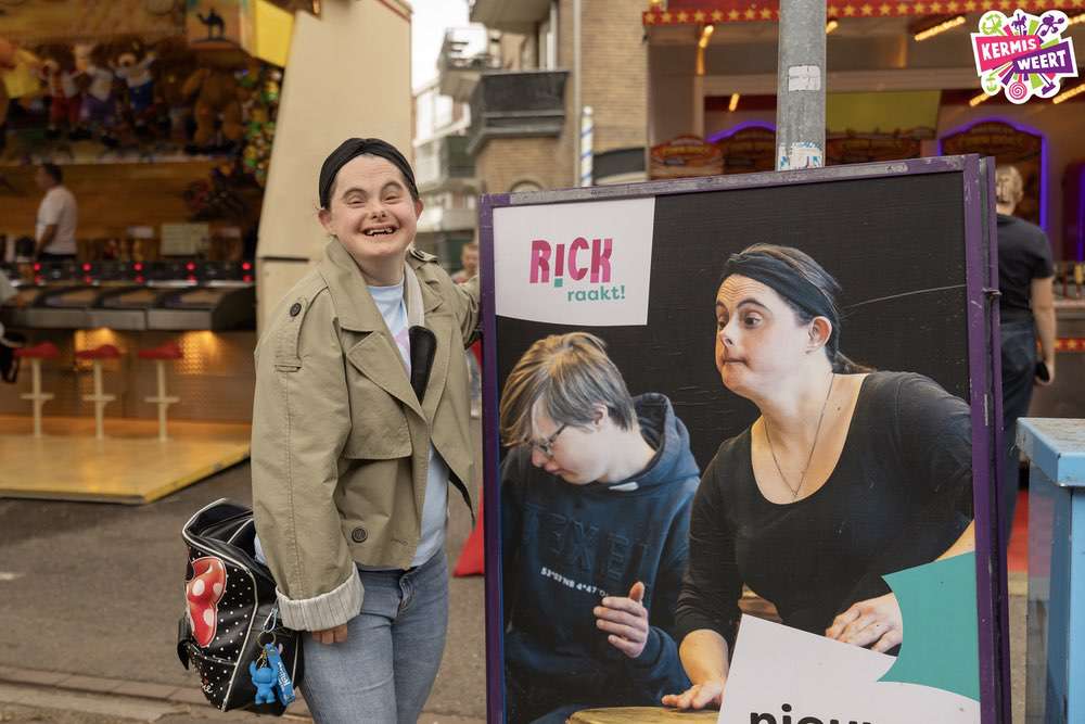 Foto: 'Prikkelarme kermis 12'.